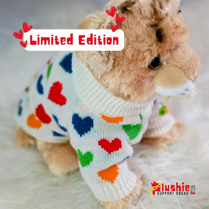 PLUSHIE HEARTS SWEATER